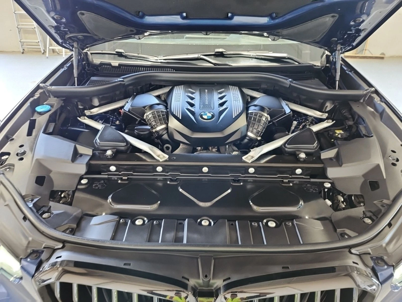 BMW X5 | M50i | LASER | ���� �� �������� & ���������� | Mobile.bg � ����������� 17
