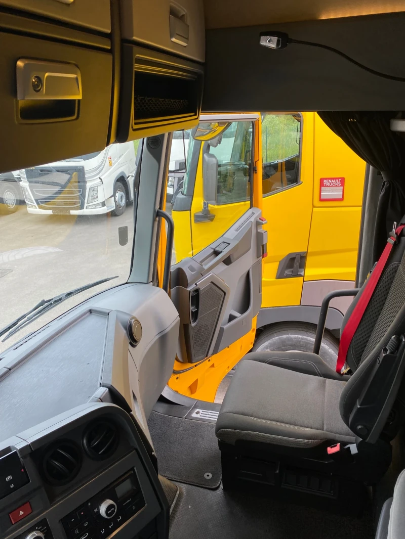 Renault T, снимка 4 - Камиони - 52071242