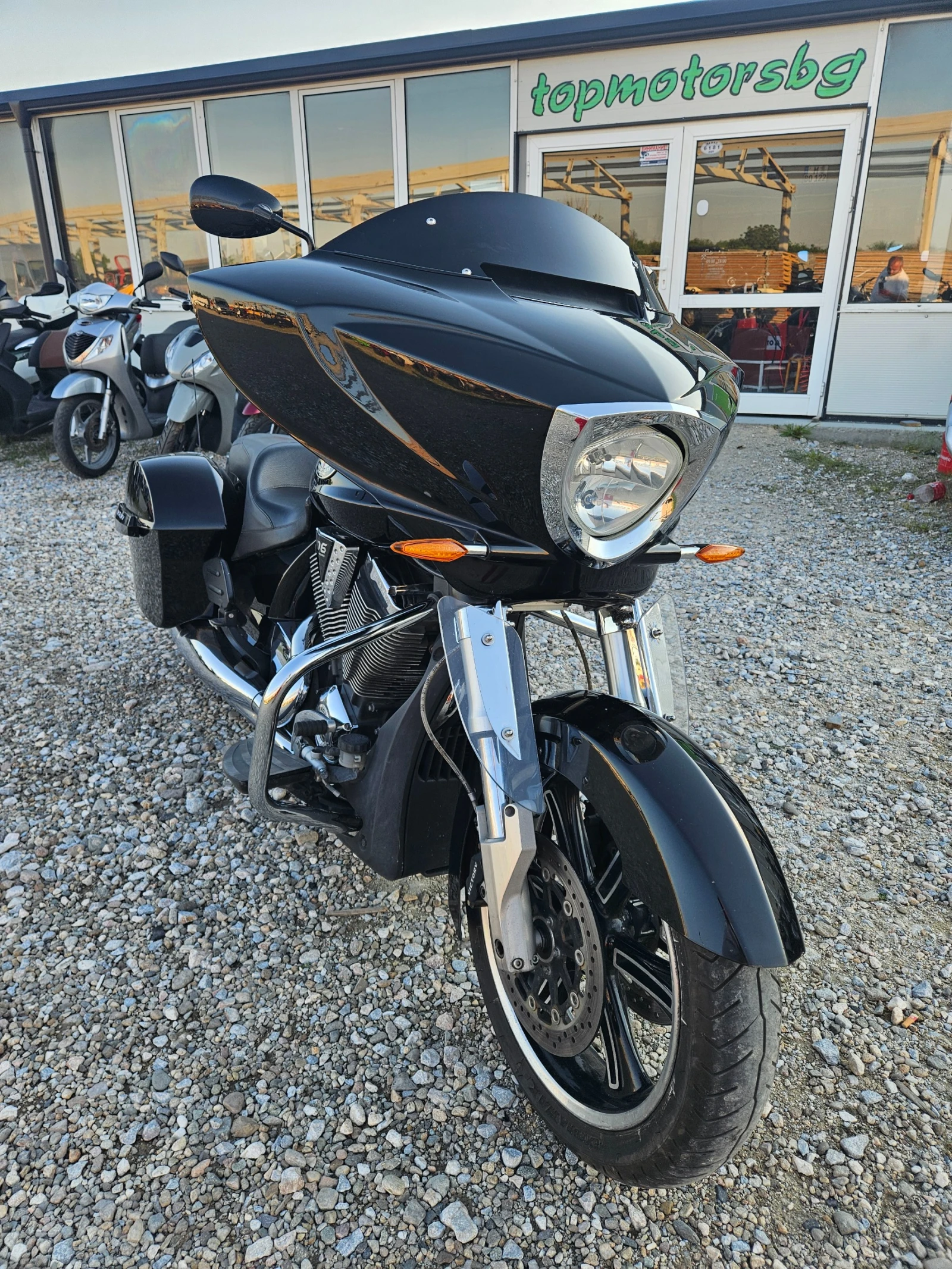 Victory Cross Country Лизинг Бартер