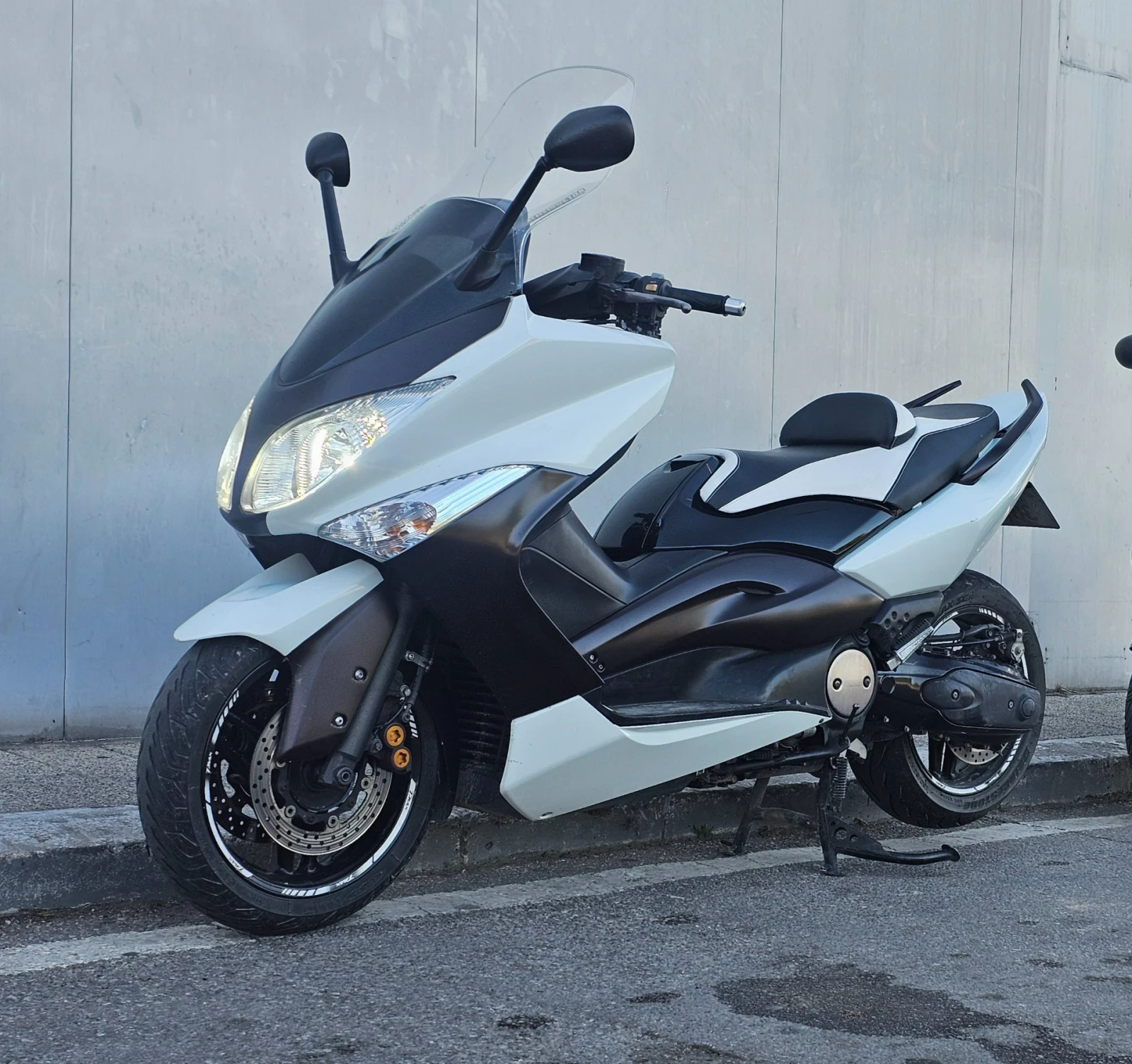 Yamaha T-max 500