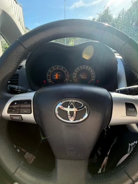 Toyota Auris 1.3, снимка 9