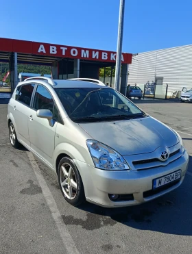 Toyota Corolla verso, снимка 2
