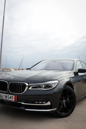 BMW 750 i xDrive M , снимка 1