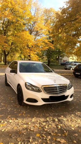 Mercedes-Benz E 200, снимка 1