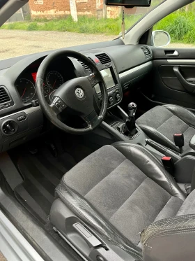Обява за продажба на VW Golf Golf 5 2.0 TDI - 6 скорости ~3 999 лв. - изображение 10 | Auto.bg Обява за продажба на VW Golf Golf 5 2.0 TDI - 6 скорости ~3 999 лв. - изображение 10