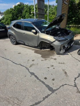 Toyota Yaris Cross - 15000 € / 29337.45 лв. - 92940089 3