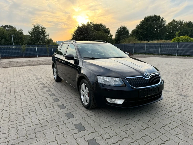 Skoda Octavia, снимка 1 - Автомобили и джипове - 47313457