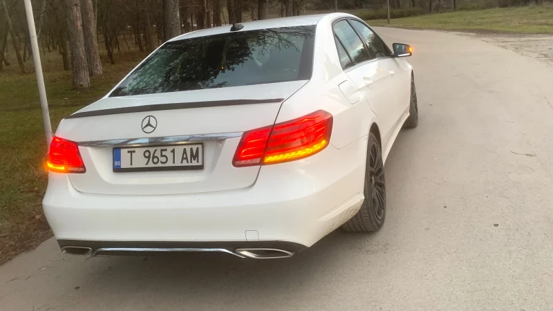 Mercedes-Benz E 200, снимка 6 - Автомобили и джипове - 48342703