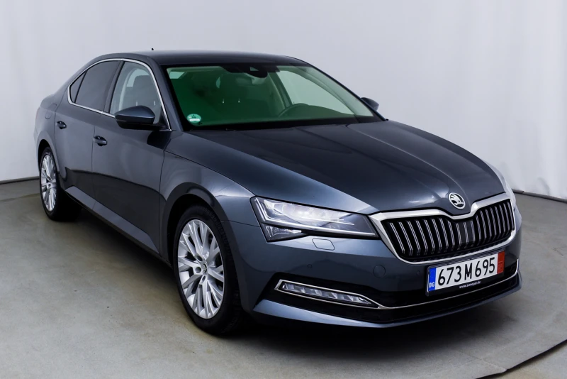 Skoda Superb 2.0TDI/DSG7/DCC/ACC/VirtualCockpit/GERMANY, снимка 1 - Автомобили и джипове - 47985053