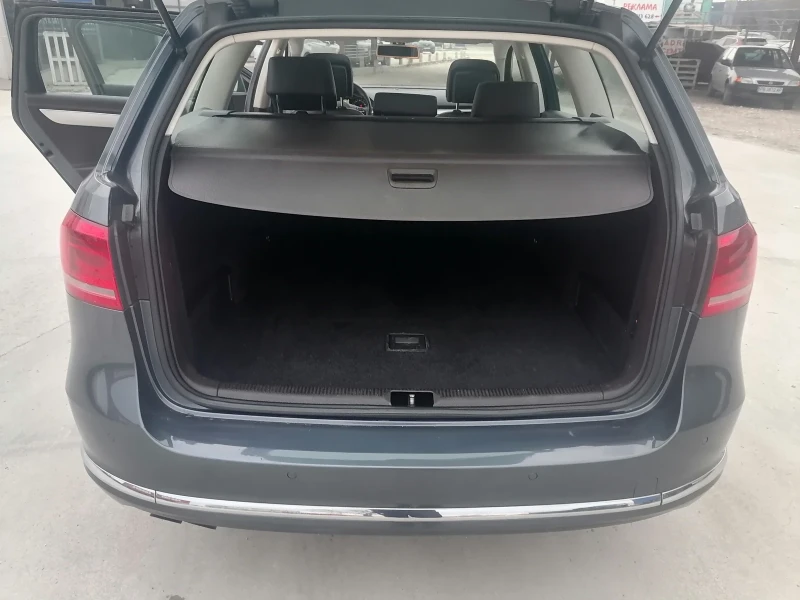 VW Passat * NAVI* * КОЖА* * AVTOMAT* * FULL* * BLUEMOTION* , снимка 16 - Автомобили и джипове - 48601485