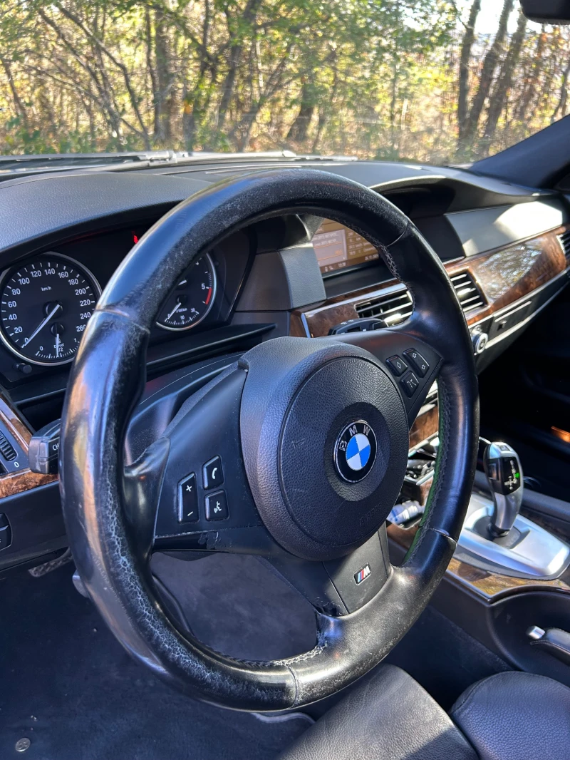 BMW 530 XD, снимка 14 - Автомобили и джипове - 52538435