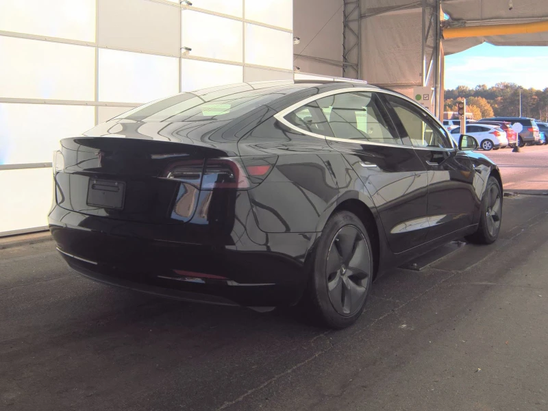 Tesla Model 3 Standard Range, снимка 4 - Автомобили и джипове - 52588934