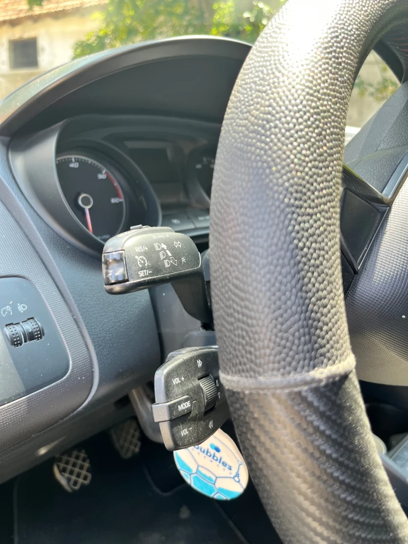 Seat Ibiza 1.2tdi, снимка 4 - Автомобили и джипове - 53449017