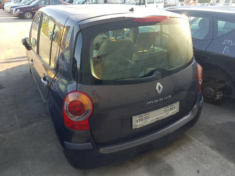 Renault Modus 1.5DCI, снимка 3 - Автомобили и джипове - 45613949