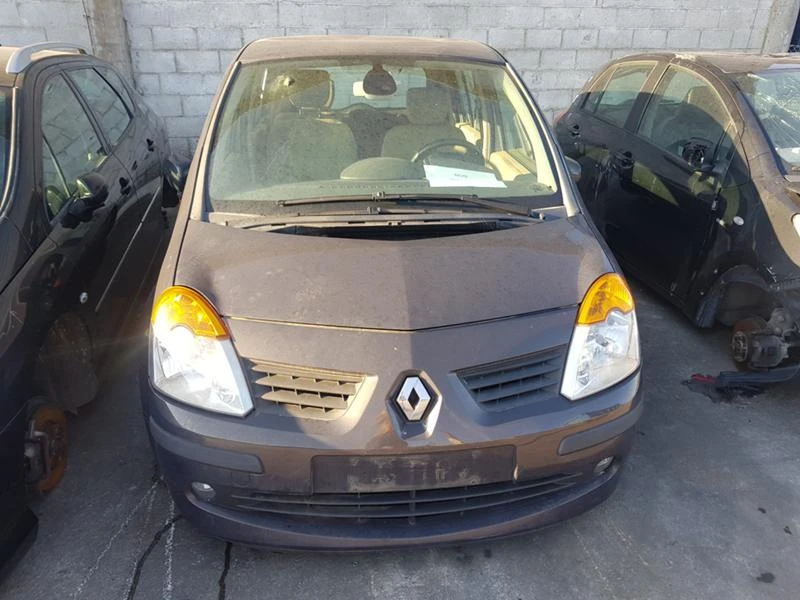 Renault Modus 1.5DCI, снимка 2 - Автомобили и джипове - 45613949