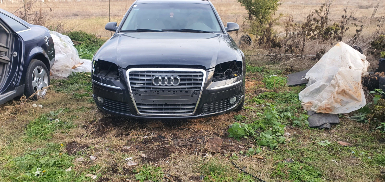 Audi A8 3.7 и 4.2бензин НА ЧАСТИ, снимка 1