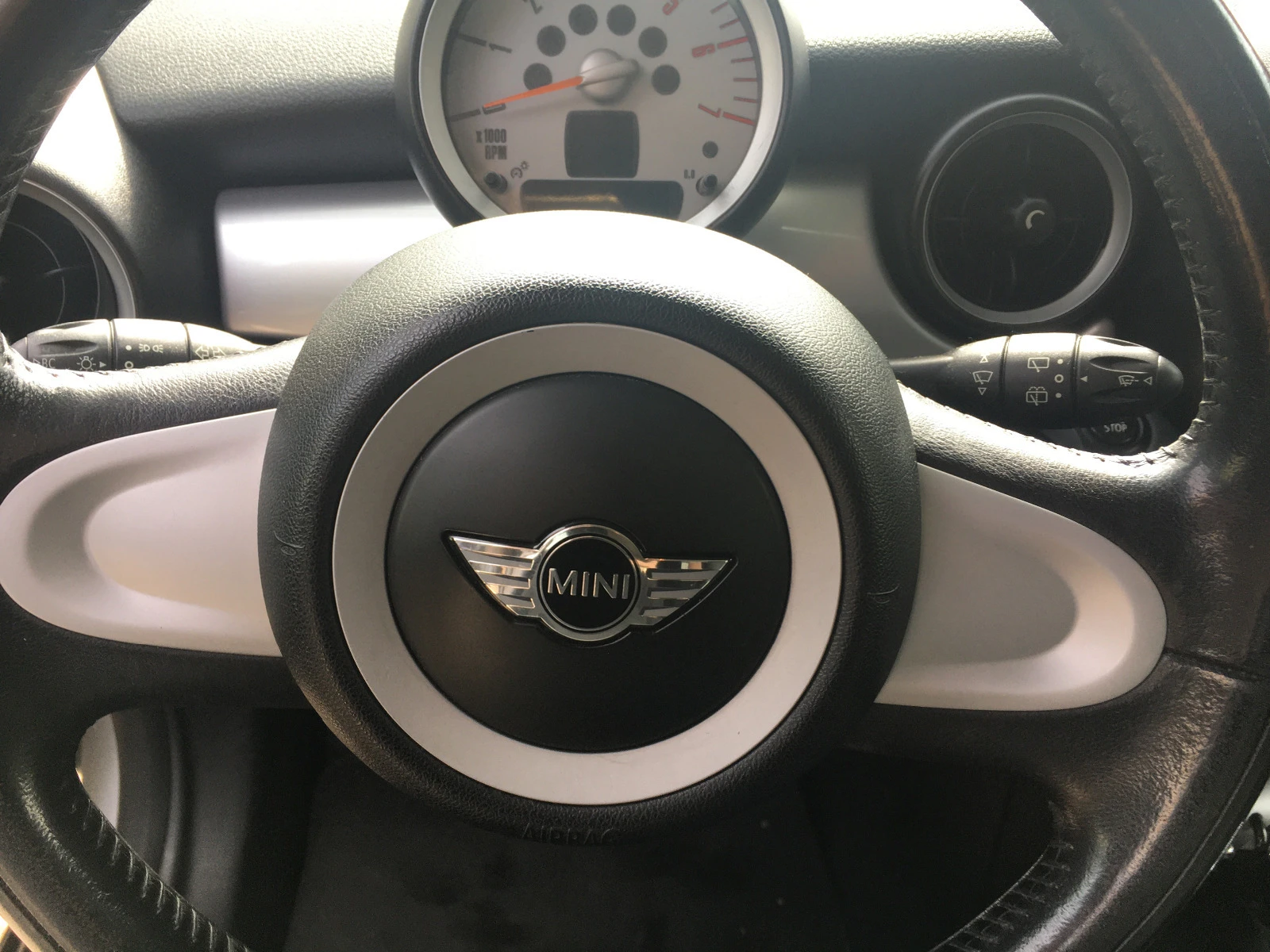 Mini Clubman 1, 6 - изображение 9