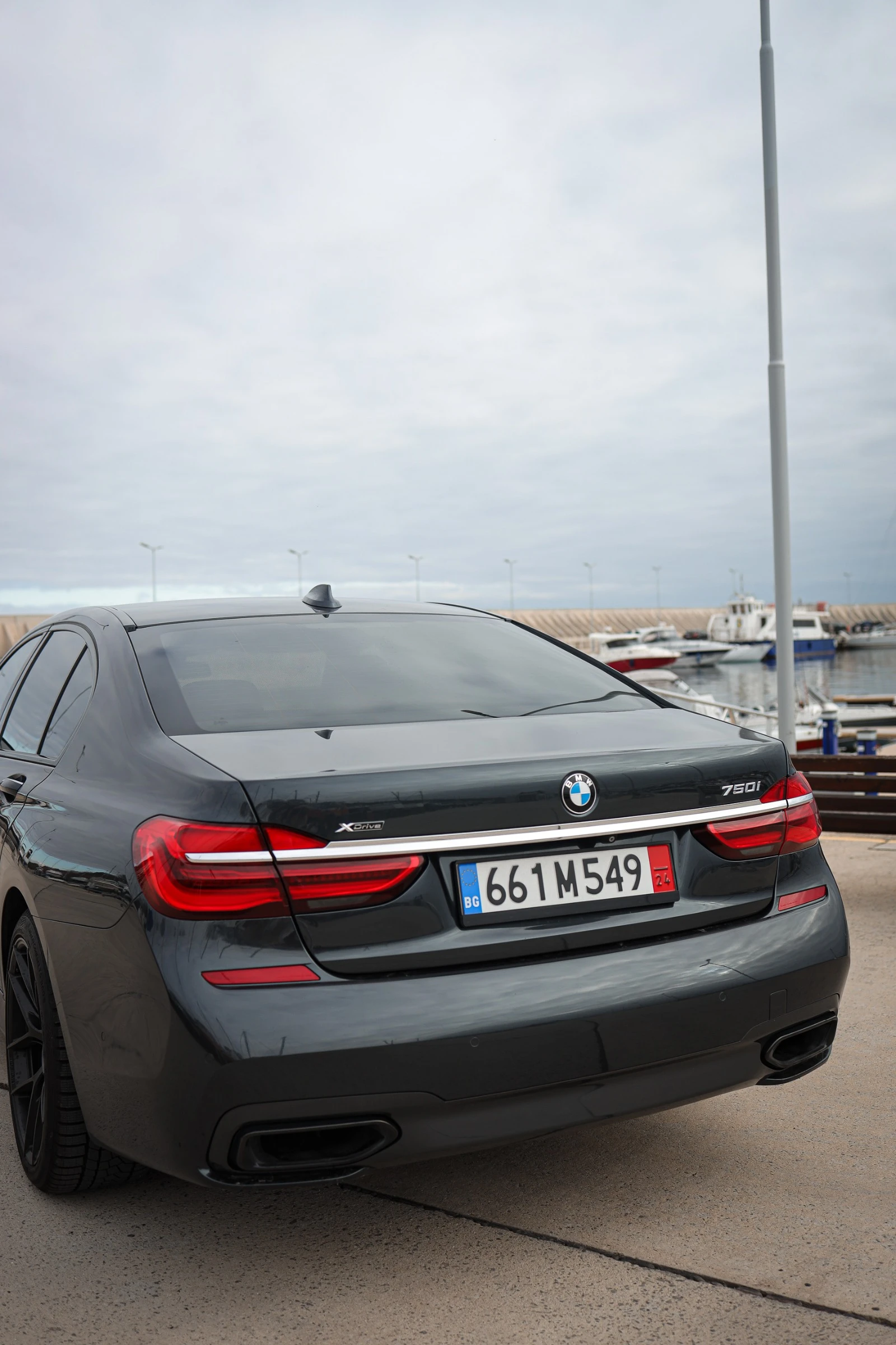 BMW 750 i xDrive M  - изображение 10