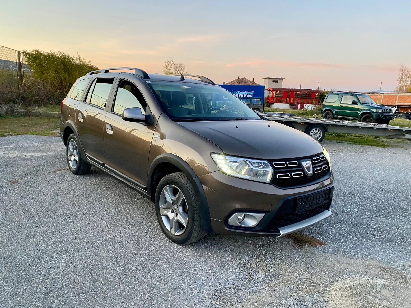 Dacia Logan StepWay MCV Navi EU6W - изображение 3