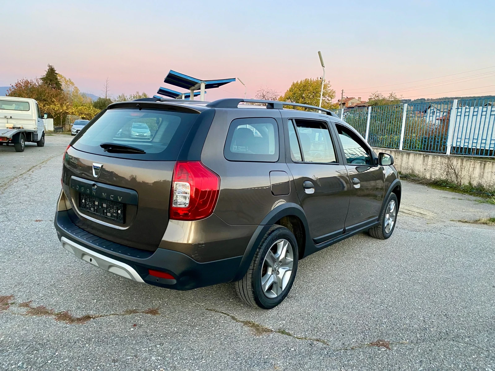 Dacia Logan StepWay MCV Navi EU6W - изображение 4