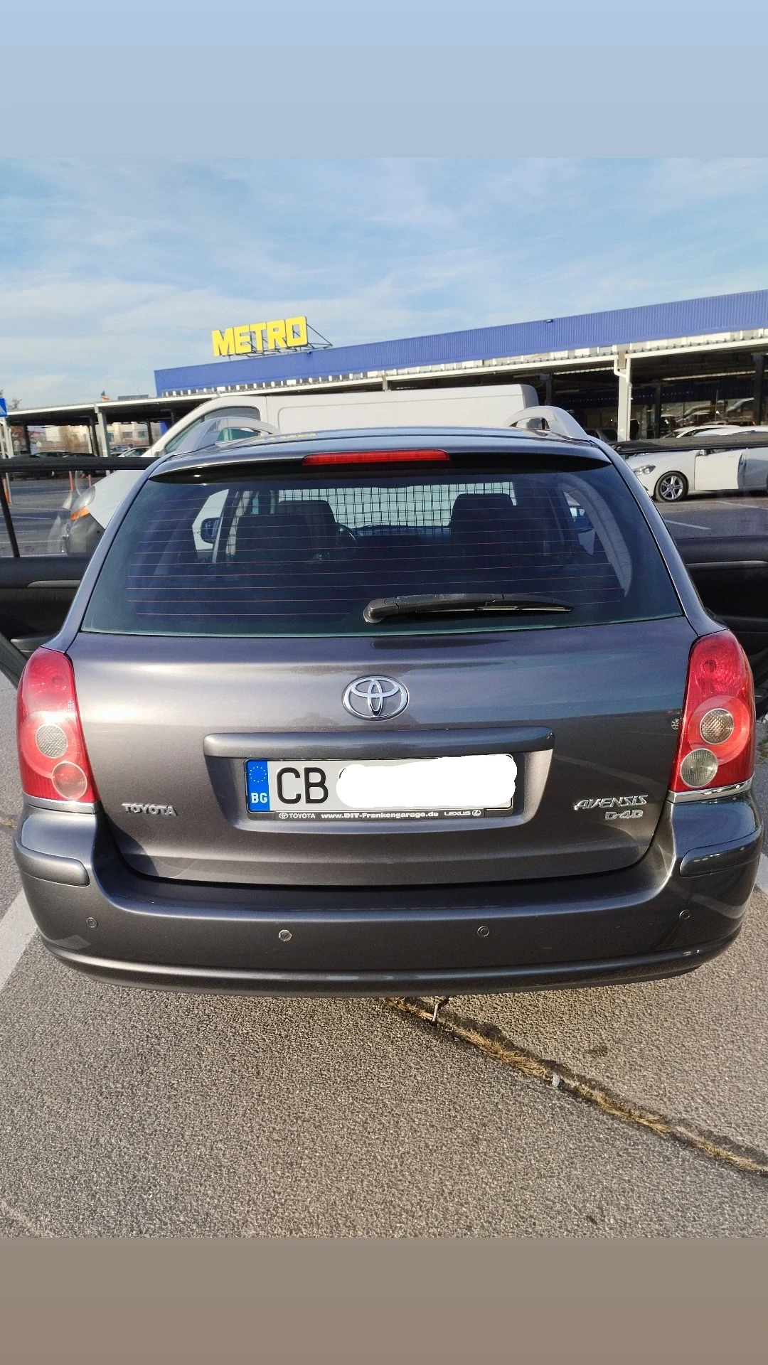 Toyota Avensis 2.0 D - 4D - изображение 4