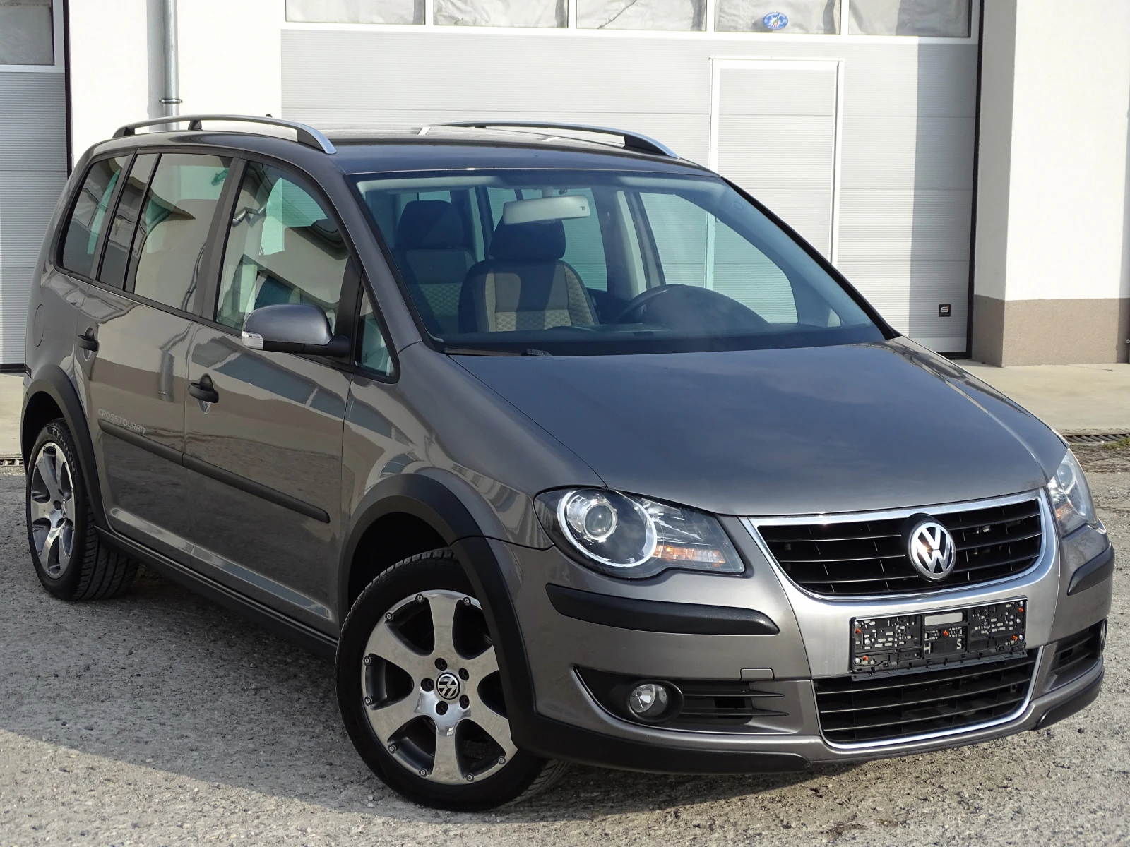 VW Touran * _CROSS_2.0TDI_*  | Mobile.bg — изображение 1