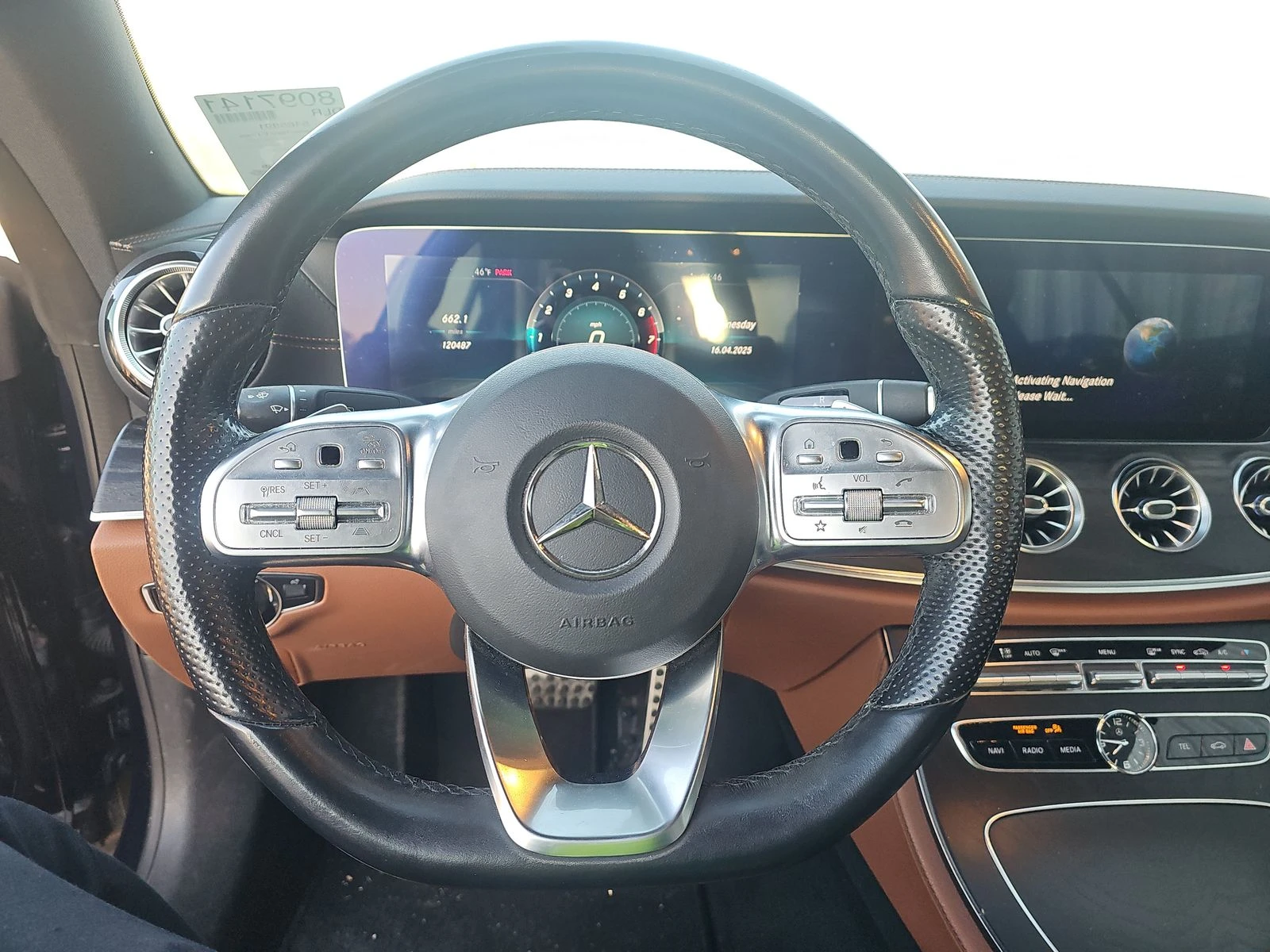 Mercedes-Benz E 450 AMG/DISTRONIC/BURMESTER/ОБДУХВАНЕ/ПАНО - изображение 9