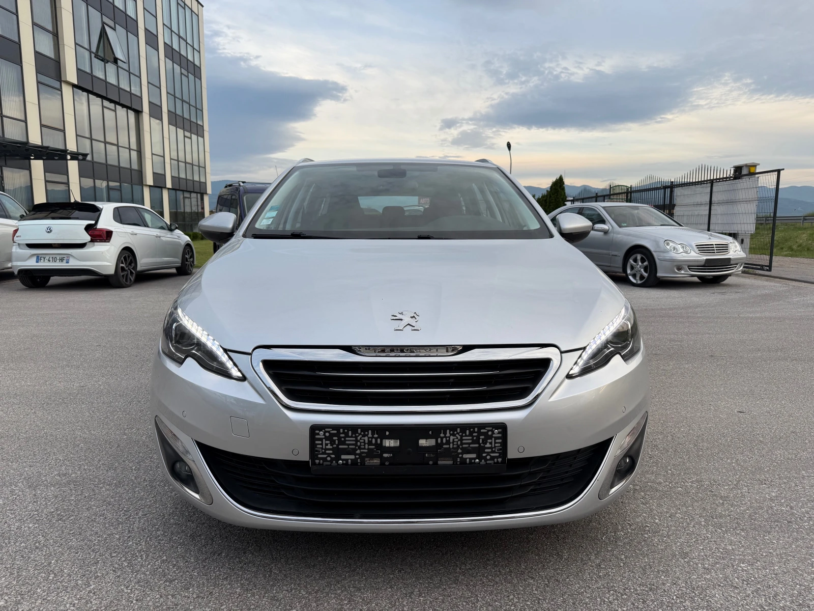 Peugeot 308 1.6HDI AUTOMAT NAVI TOP TOP - изображение 8