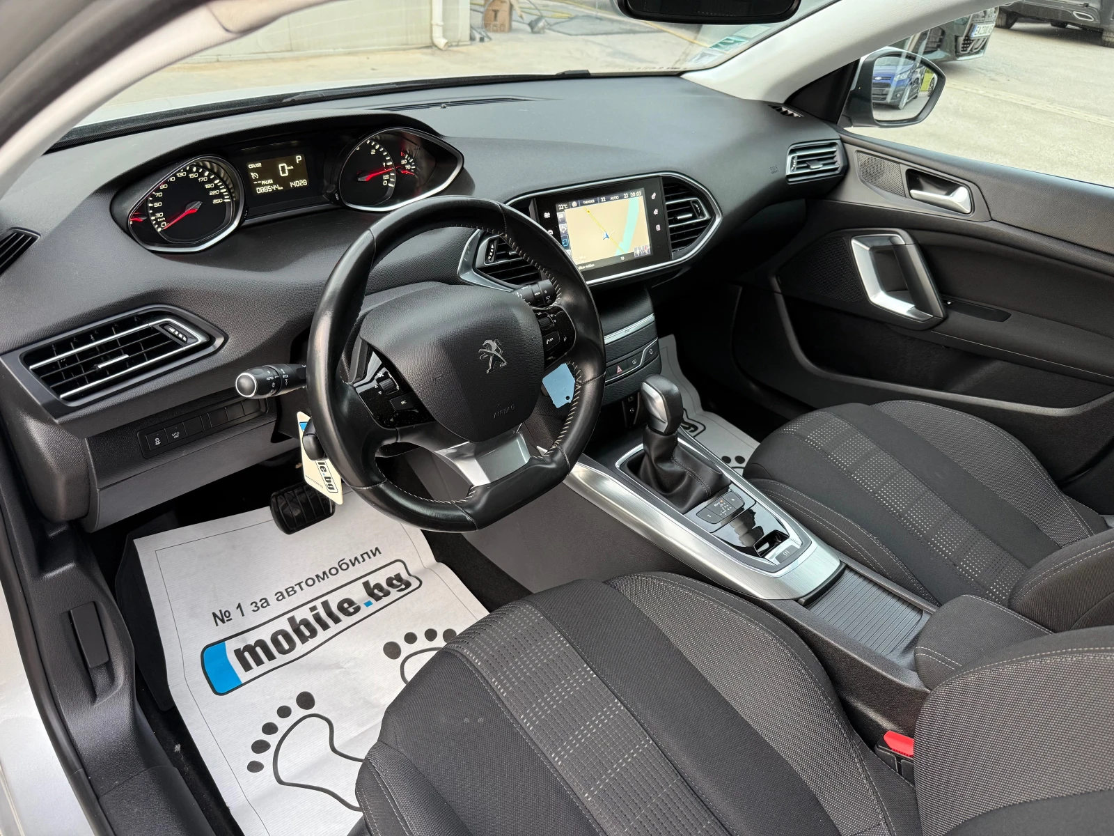 Peugeot 308 1.6HDI AUTOMAT NAVI TOP TOP - изображение 9