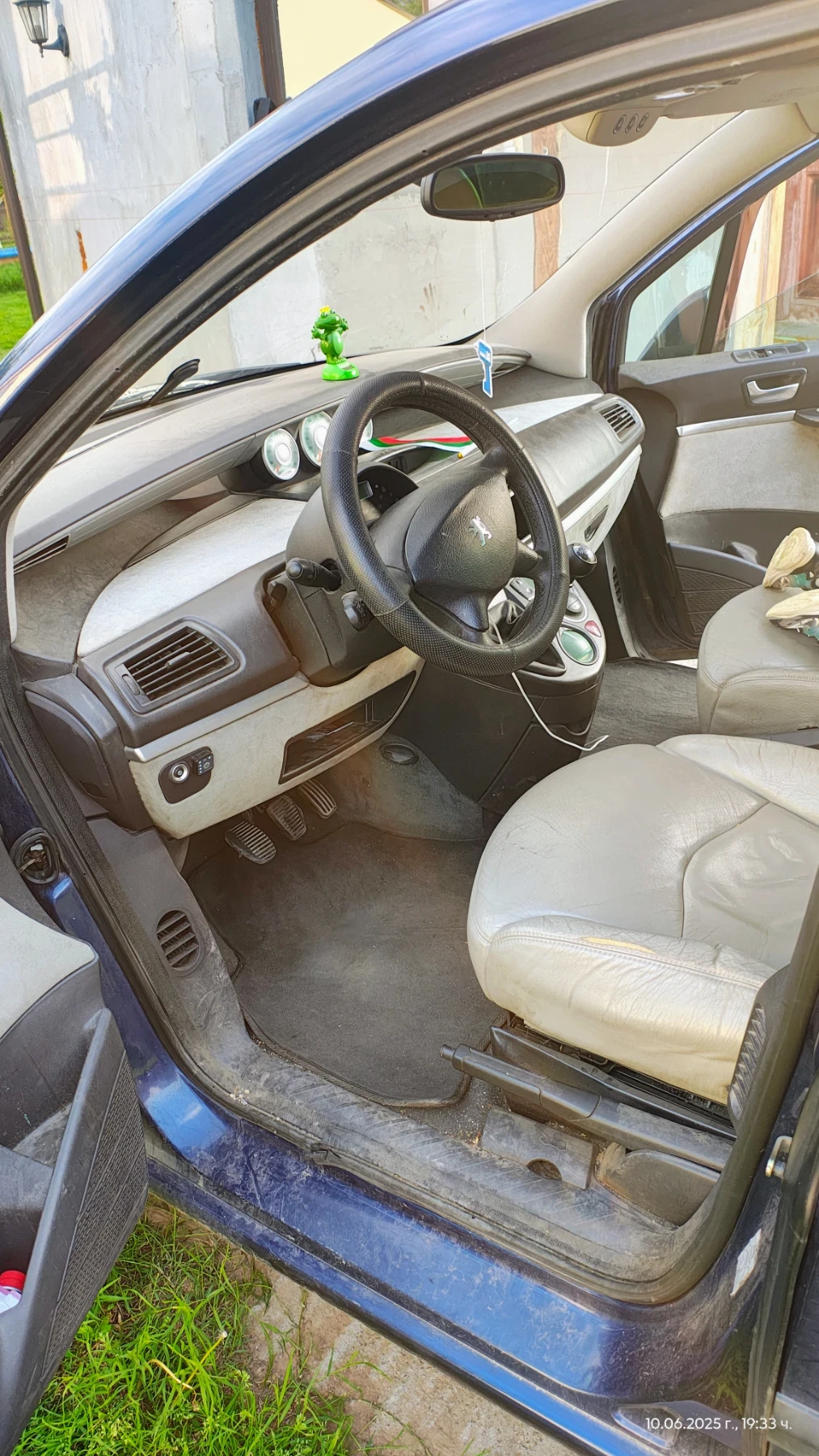 Peugeot 807 2.2 кожа , Ел.врати - изображение 9