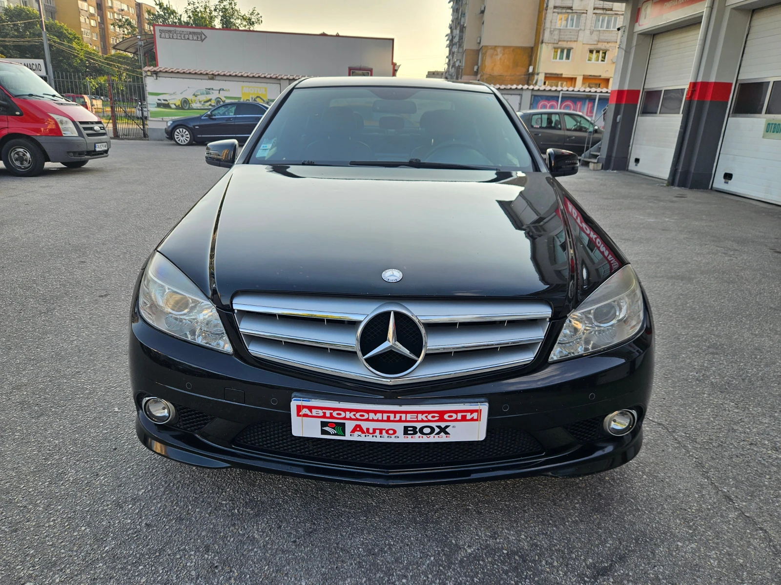 Mercedes-Benz C 220 AMG - изображение 8