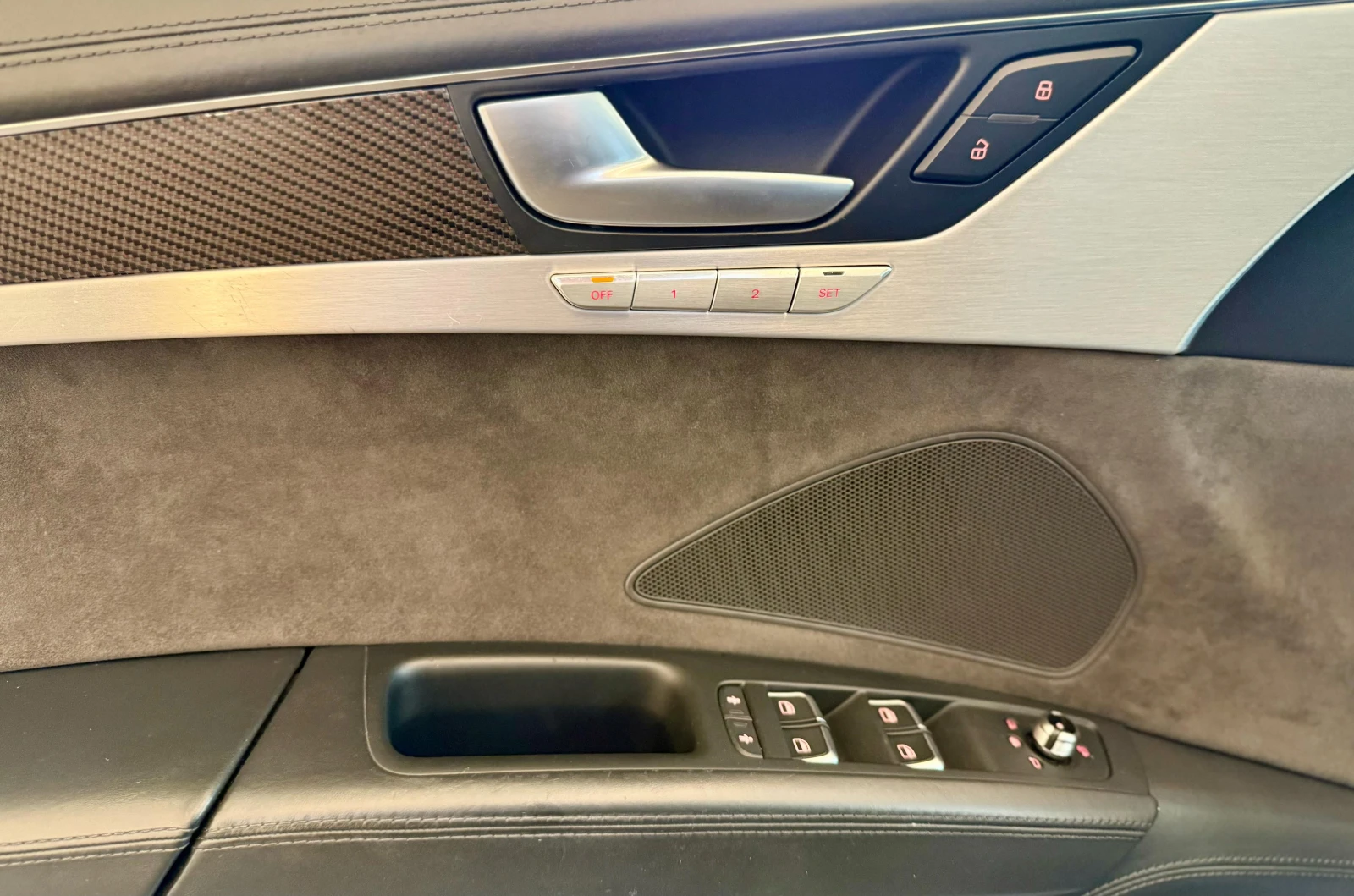 Audi S8 Plus* Carbon* Лизинг* Bose* Ceramic - изображение 7