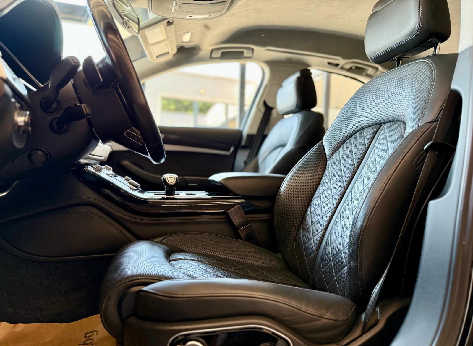 Audi S8 Plus* Carbon* Лизинг* Bose* Ceramic - изображение 8
