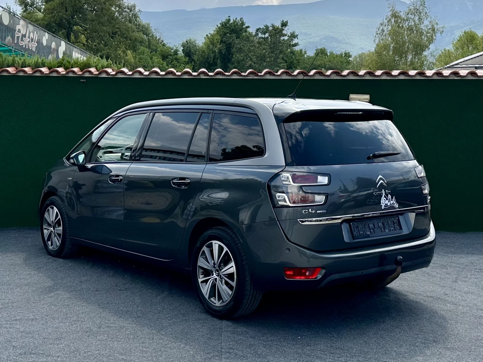 Citroen C4 Picasso Exclusive KeyLessGO Масаж Камера 6+ 1 - изображение 5