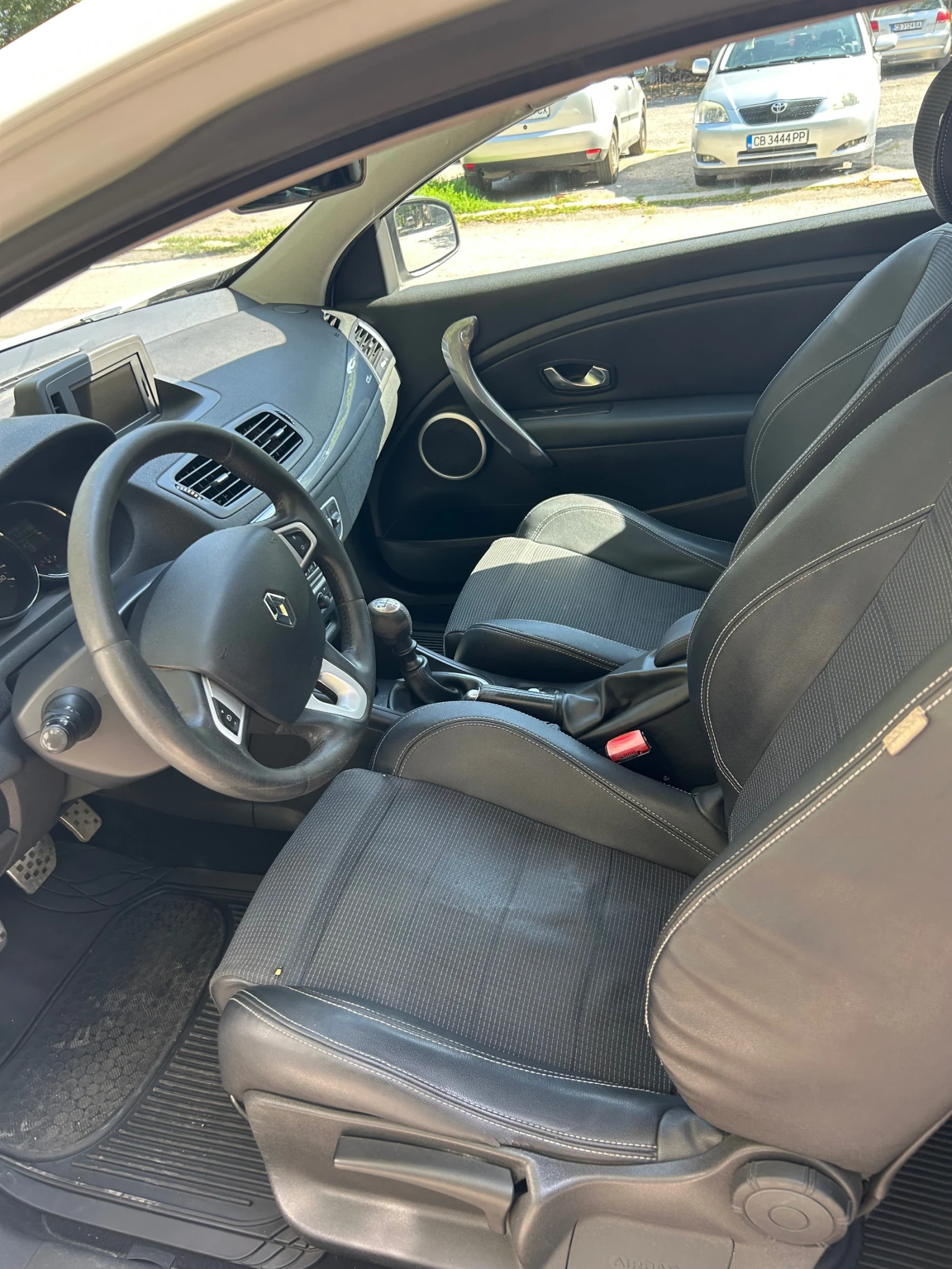 Renault Megane 1.5 dCi GT line - изображение 8