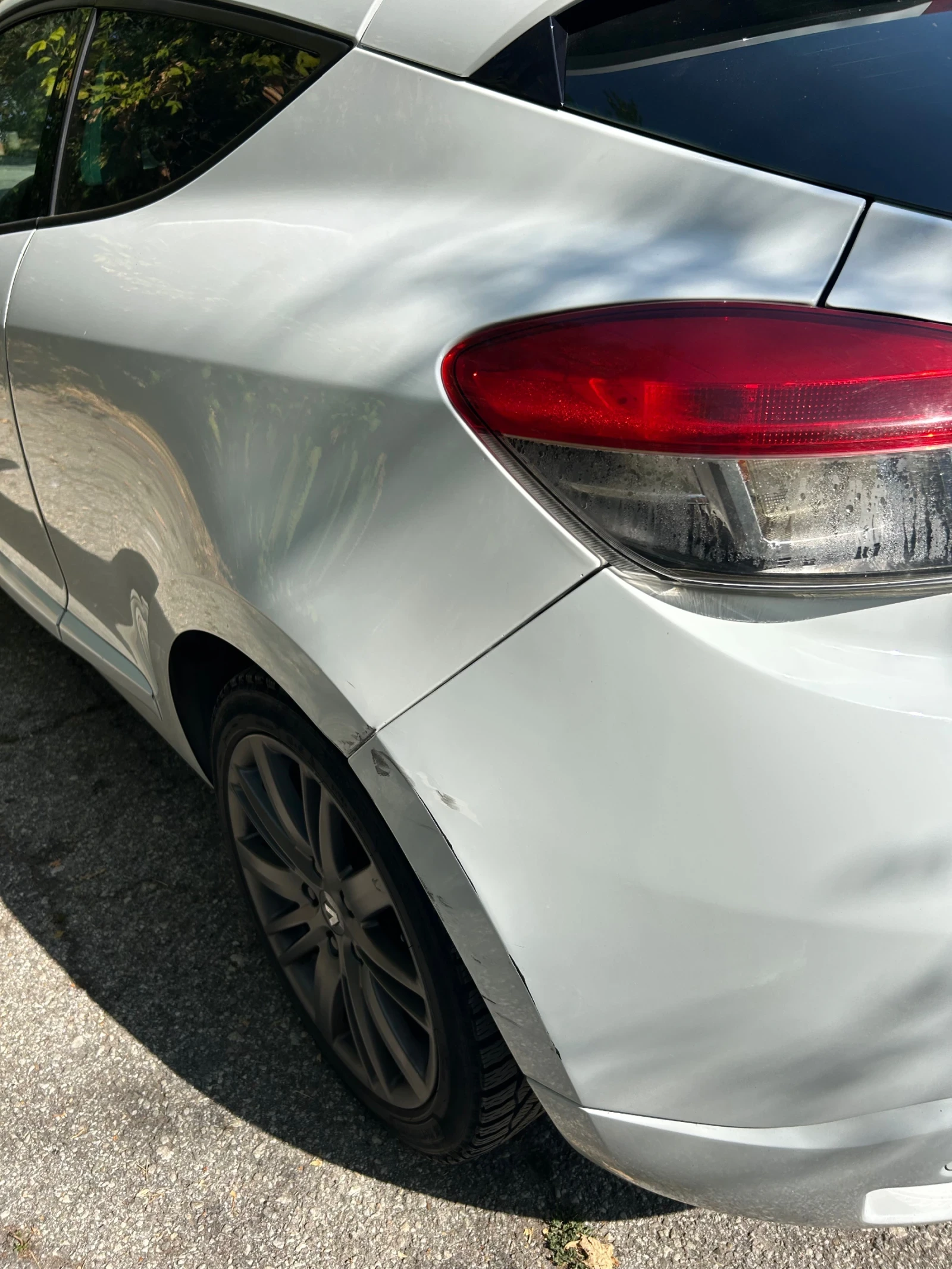 Renault Megane 1.5 dCi GT line - изображение 10
