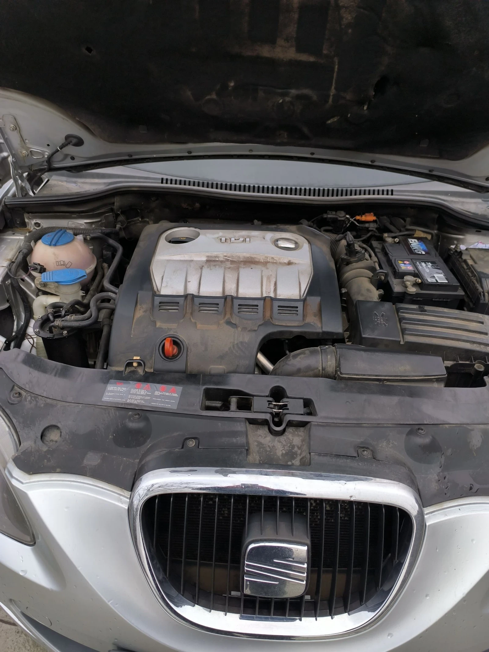 Seat Leon 2.0 TDI - изображение 9