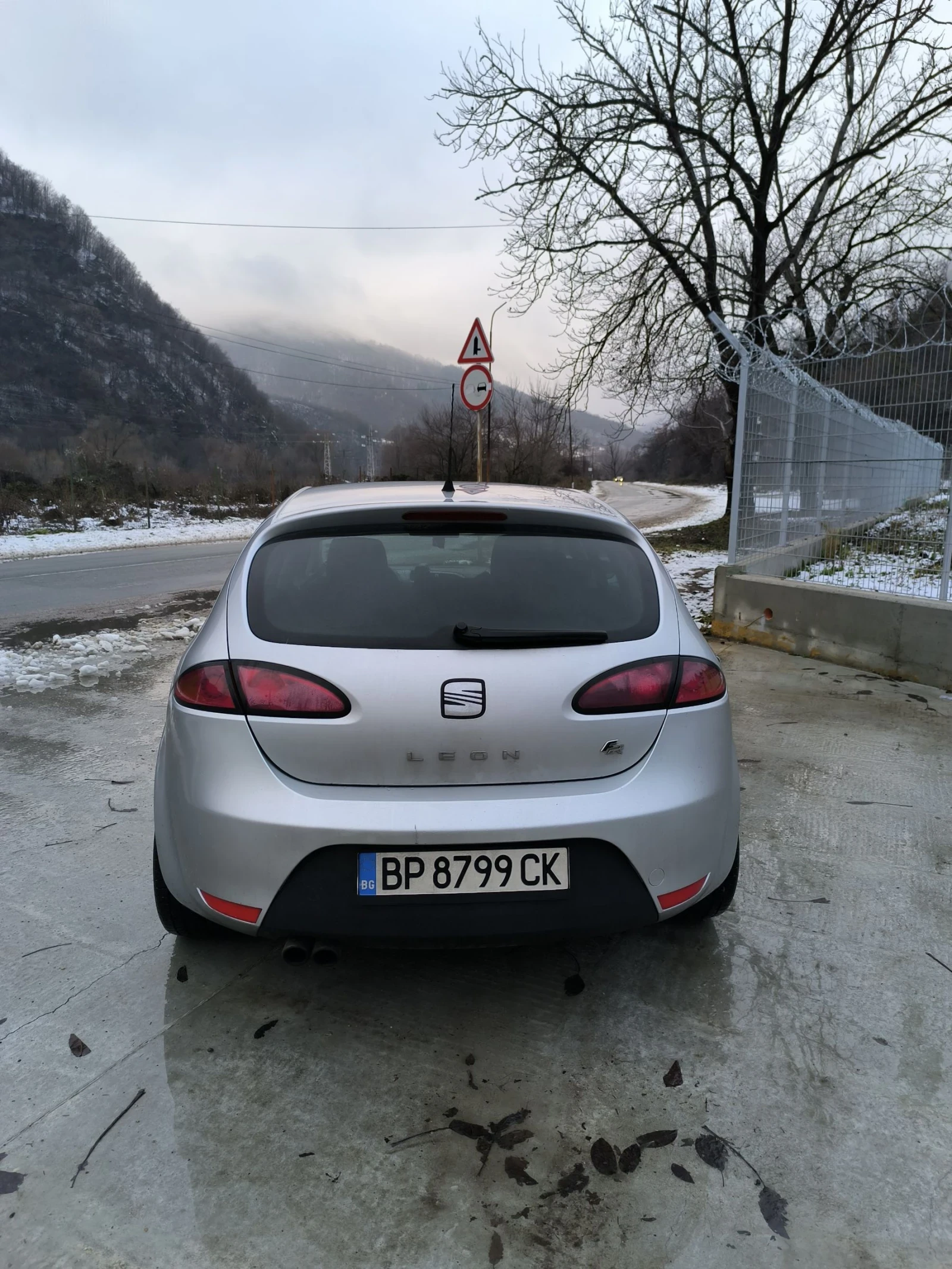 Seat Leon 2.0 TDI - изображение 3