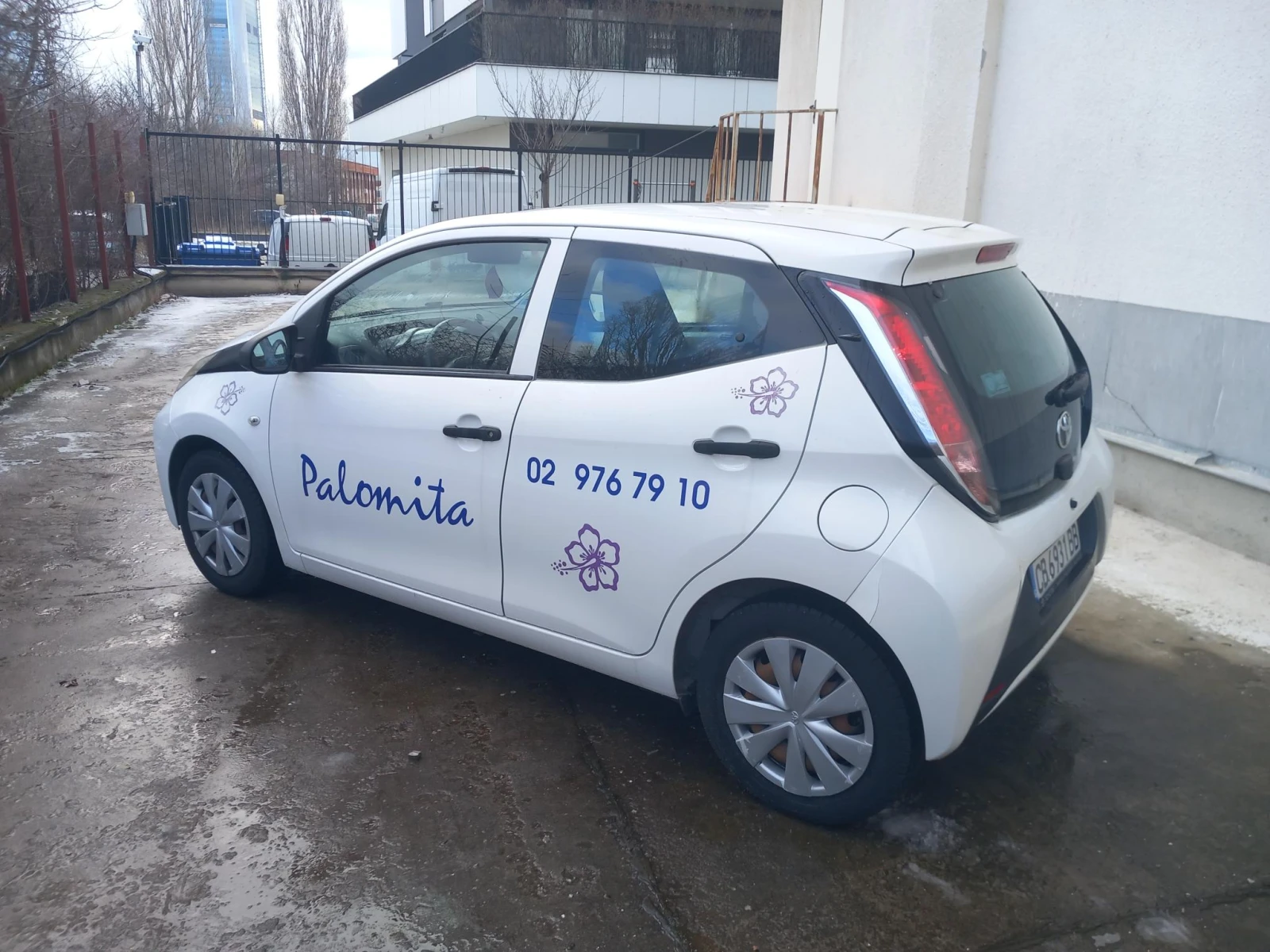 Toyota Aygo 1.0 vvti - изображение 4