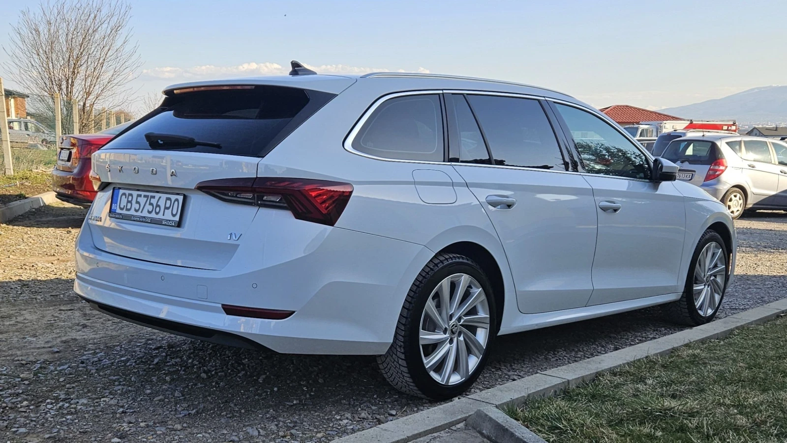 Skoda Octavia IV, снимка 4 - Автомобили и джипове - 53342391