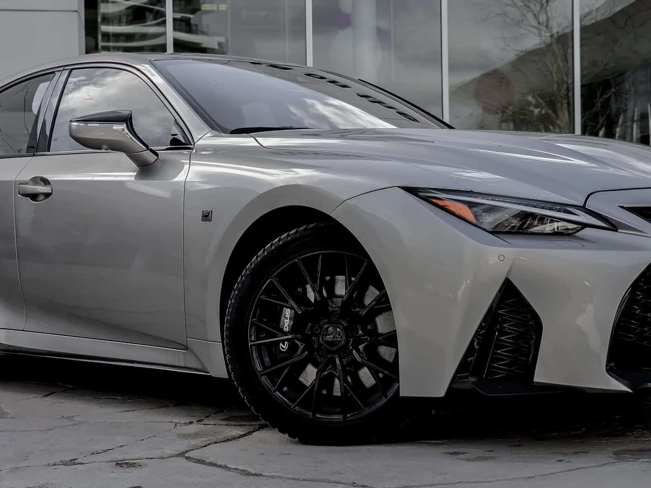 Lexus IS 500 Base (F Sport Performance)  CARFAX | Mobile.bg � ����������� 2