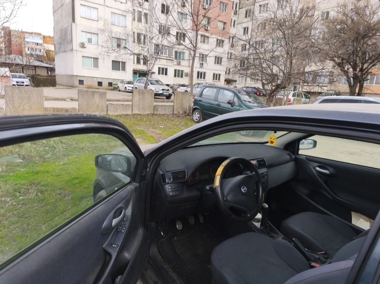 Fiat Stilo, снимка 6 - Автомобили и джипове - 53987119