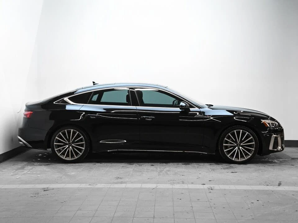 Audi A5 45TFSI* Technik* АвтоКредит* (ЦЕНА ДО БГ), снимка 3 - Автомобили и джипове - 54058342