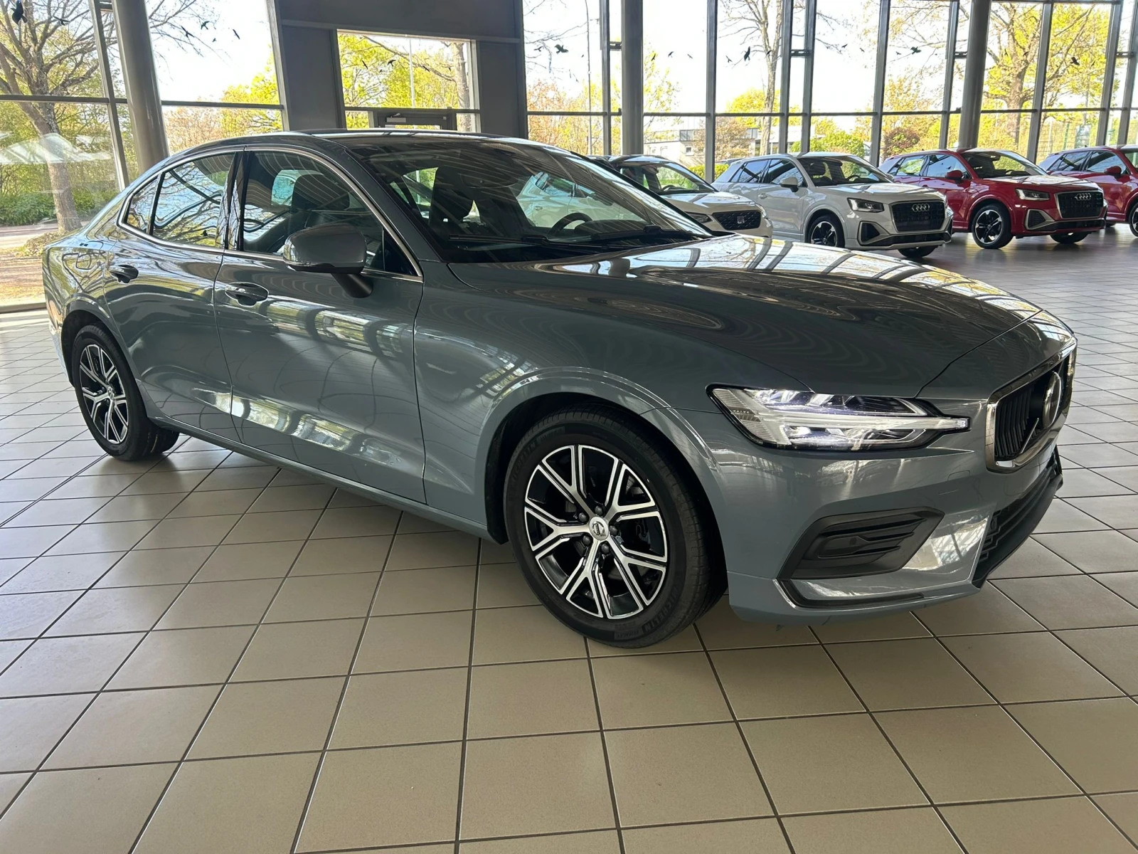 Volvo S60 B4 Core - Petrol - Automatic | Mobile.bg � ����������� 1