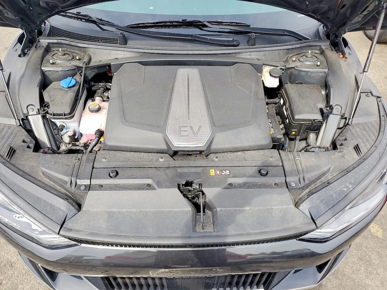 Kia EV6, снимка 11 - Автомобили и джипове - 54460403