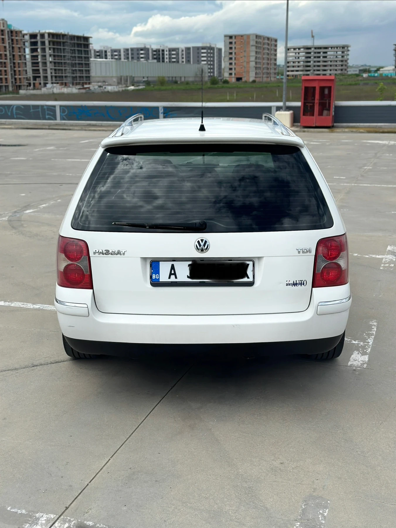 VW Passat 131кс. 6ск. Подгрев!, снимка 4 - Автомобили и джипове - 54492664