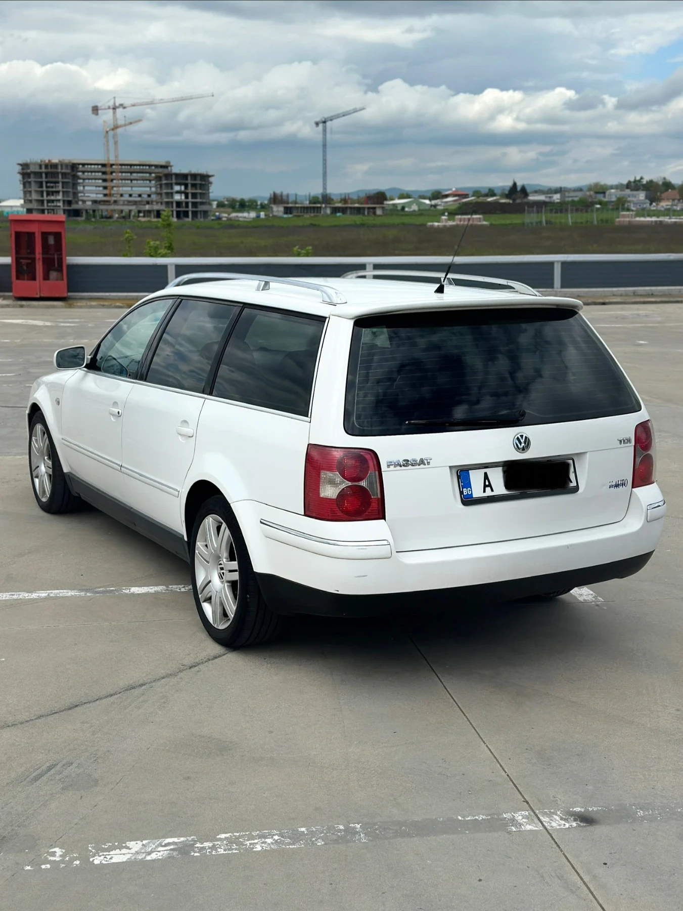 VW Passat 131кс. 6ск. Подгрев!, снимка 6 - Автомобили и джипове - 54492664