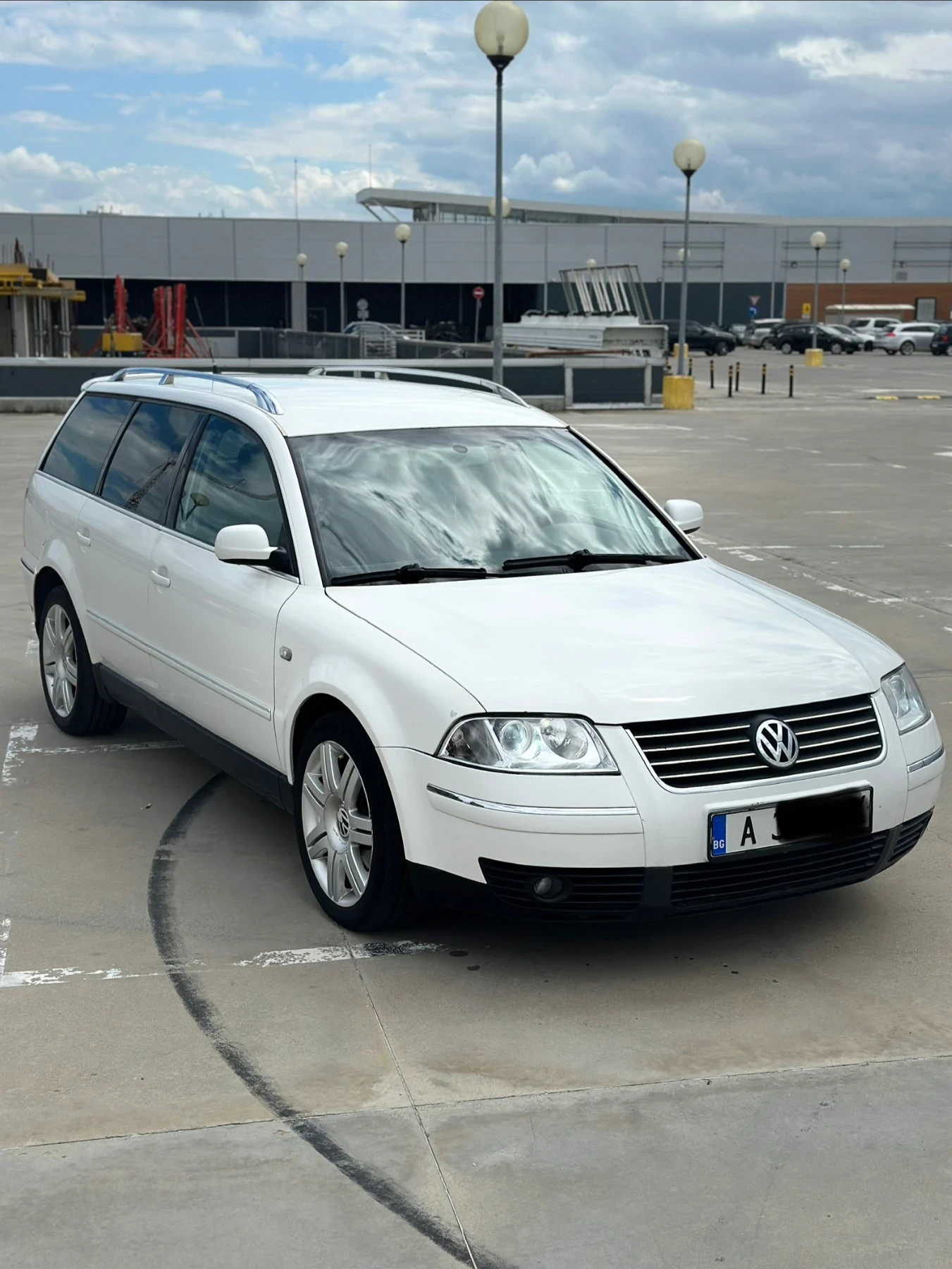 VW Passat 131кс. 6ск. Подгрев!, снимка 3 - Автомобили и джипове - 54492664