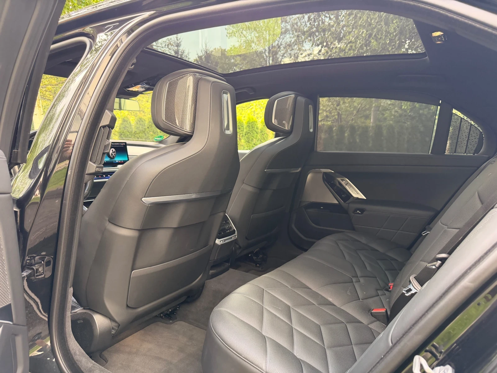 BMW 740 d / LONG / ГАРАНЦИЯ, снимка 11 - Автомобили и джипове - 54518123