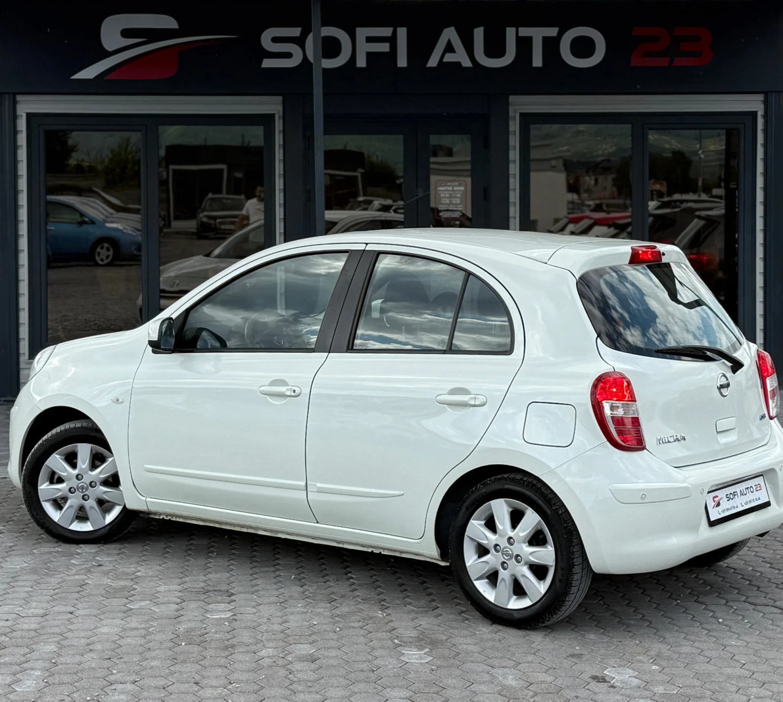 Nissan Micra 1.2 АВТОМАТИК, ГАЗОВ ИНЖЕКЦИОН. РЕАЛНИ КИЛОМЕТРИ., снимка 4 - Автомобили и джипове - 55177515